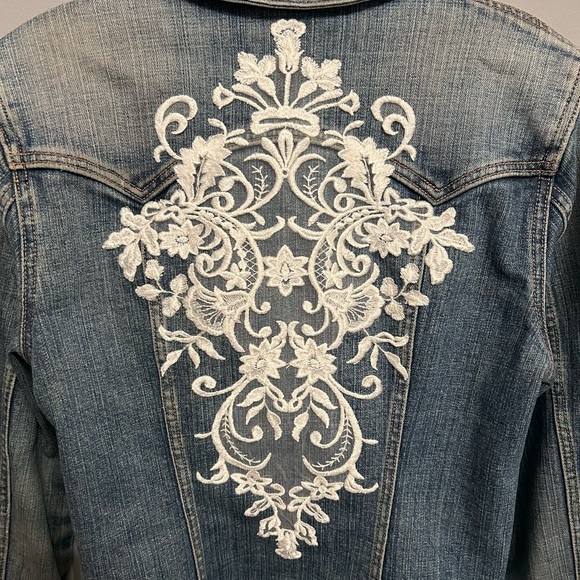 Upcycled Hand-Embellished Women’s GAP Jean Jacket, size M - Picture 2 of 4